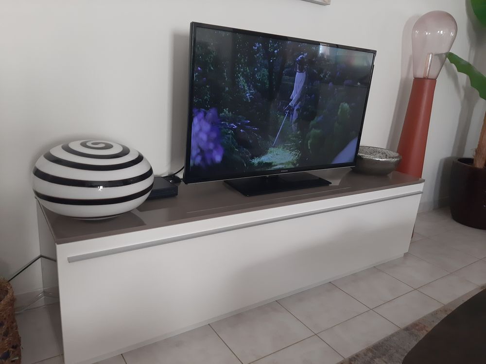 Tr&egrave;s bel ensemble meuble TV + buffet contemporain Meubles