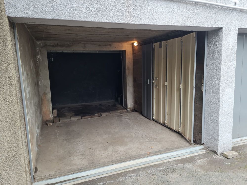 Vente Parking/Garage Garage à Montplaisir saint etienne Saint-Étienne