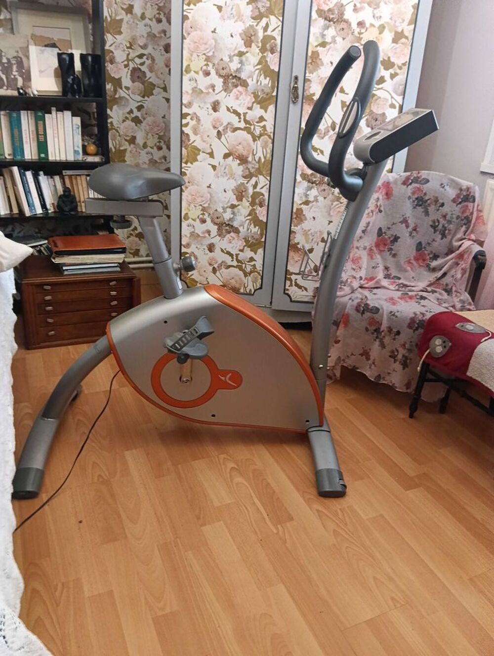 V&eacute;lo elliptique connect&eacute; Vélos