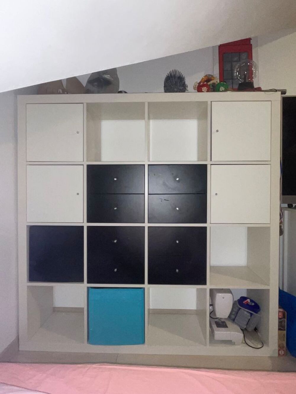 &Eacute;tag&egrave;re s&eacute;parateur de pi&egrave;ce 16 cases IKEA KALLAX Meubles