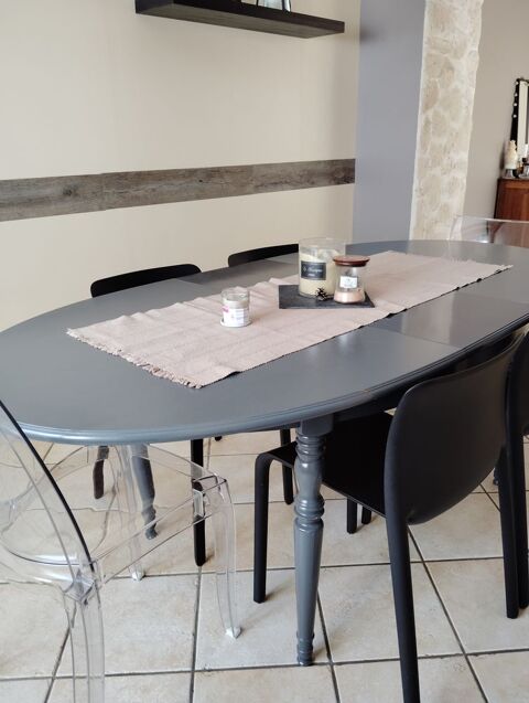 Table de salle  manger relooke 50 Issoire (63)