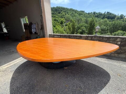 Table de conf&eacute;rence contemporaine architecturale 9600 12400 Saint-affrique
