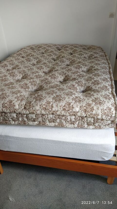 MATELAS EN PURE LAINE DE MOUTON 200 Paris 16 (75)