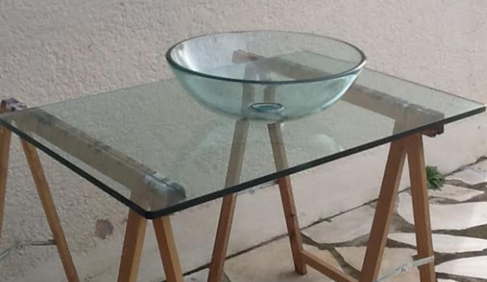 plan vasque en verre avec vasque &agrave; poser en verre. Meubles