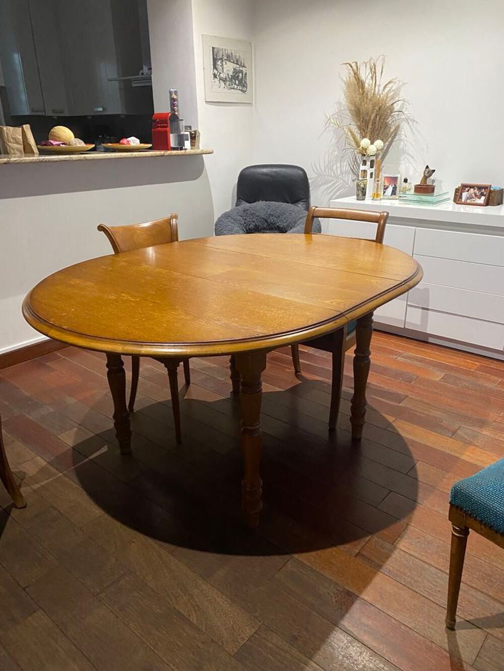 Belle table en bois Meubles