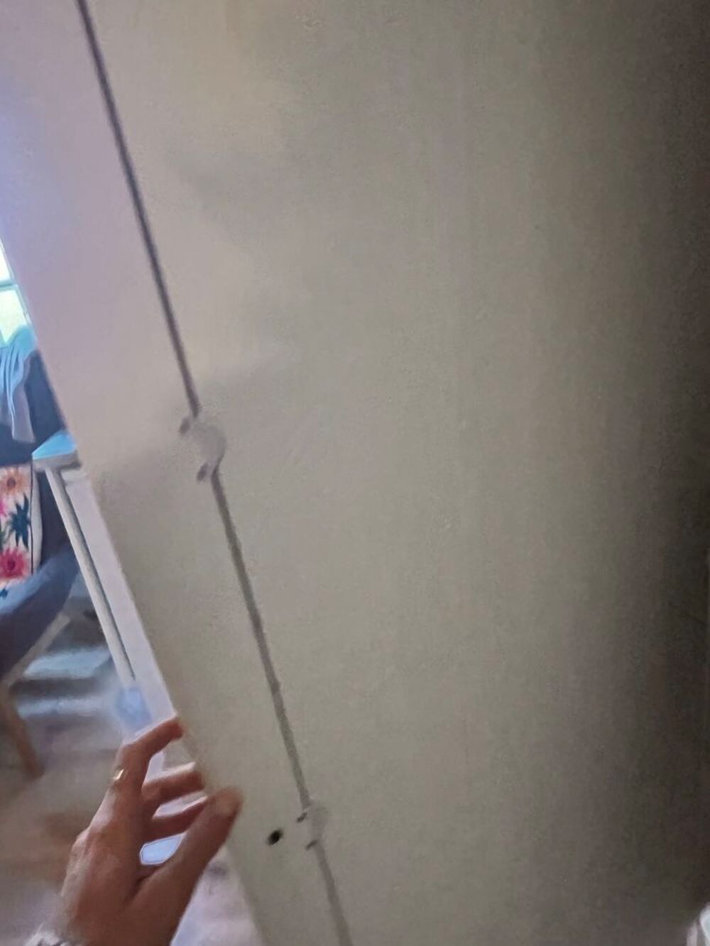 Armoire bonneti&egrave;re Maisons du Monde ELISA blanche avec miroir Meubles