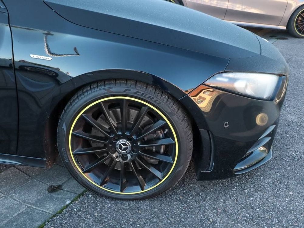 Classe A 250 Amg Line 224 ch &eacute;dition one 1 2018 occasion 69007 Lyon