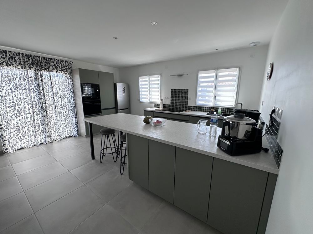 Vente Maison Maison de plain-pied 2 chambres 94 m2 à CORME-ECLUSE 17600 Corme-Écluse