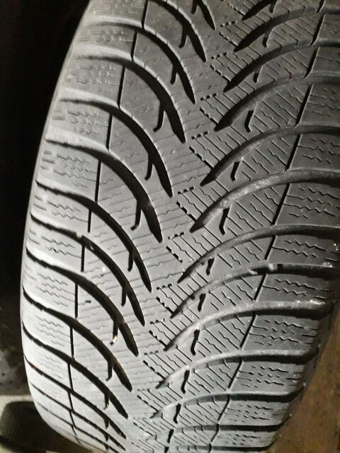 Pi&egrave;ces et &eacute;quipements Voiture Pi&egrave;ces et &eacute;quipements Voiture  occasion Sassenage 38360