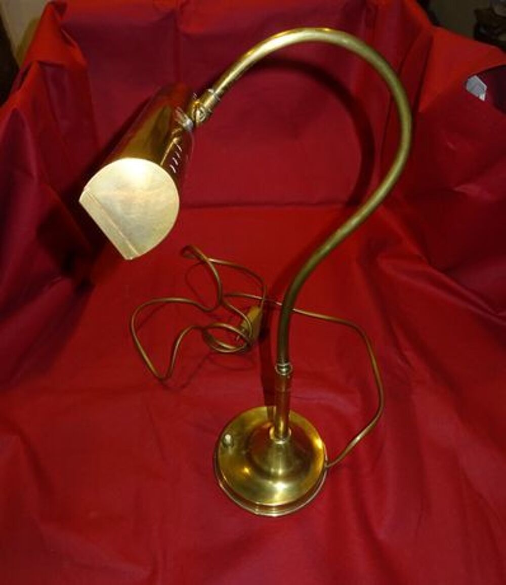 ANCIENNE LAMPE PIANO BANQUIER NOTAIRE EN LAITON Décoration