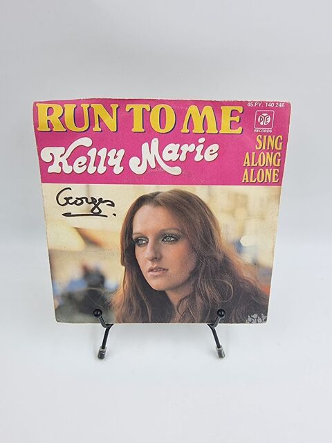 Vinyle 45 tours Kelly Marie : Run to Me / Sing Along Along 2 Vulbens (74)