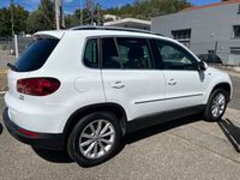 Tiguan 1.4 TSI 122 BlueMotion Technology S&eacute;rie Sp&eacute;ciale Lounge 2015 occasion 42700 Firminy