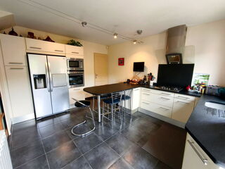  Maison � vendre 6 pi�ces 120 m� Grasse