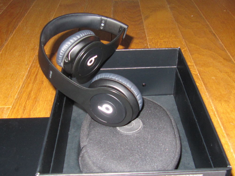 BEATS SOLO HD BY DR.DRE Audio et hifi