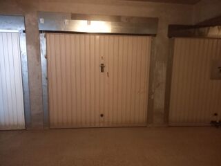  Parking / Garage � vendre 12 m� Montpellier