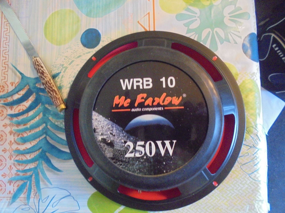 UN HAUT PARLEUR DE BASSE , Audio et hifi