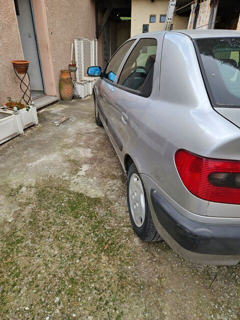 Citroen xsara Citroën  1.6i Exclusive A