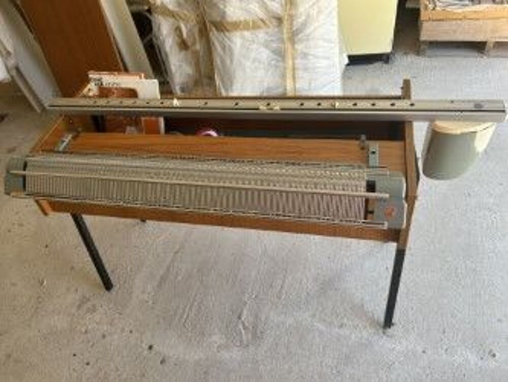 Machine &agrave; tricoter Electromnager