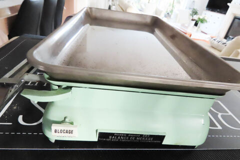 Balance de m�nage 10 kg Manufrance 10 Les Sables-d'Olonne (85)