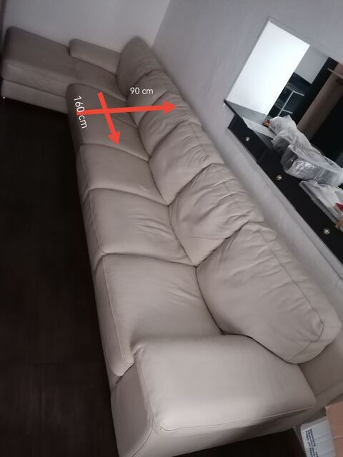 canap d'angle cuire blanc 300 Gondreville (54)