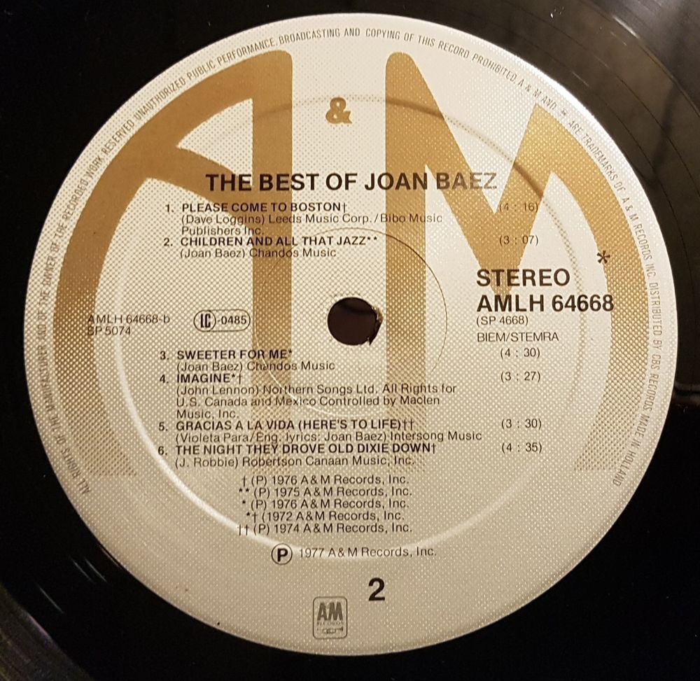 33T Joan Baez :The Best Of CD et vinyles