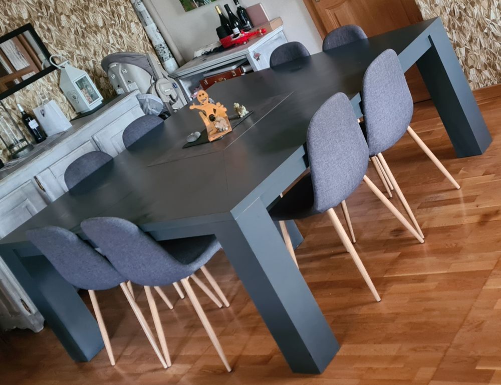 Table carr&eacute; Meubles
