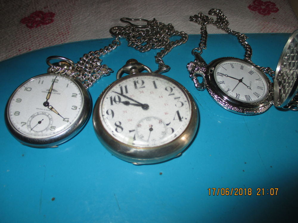 MONTRE A GOUSSET Bijoux et montres