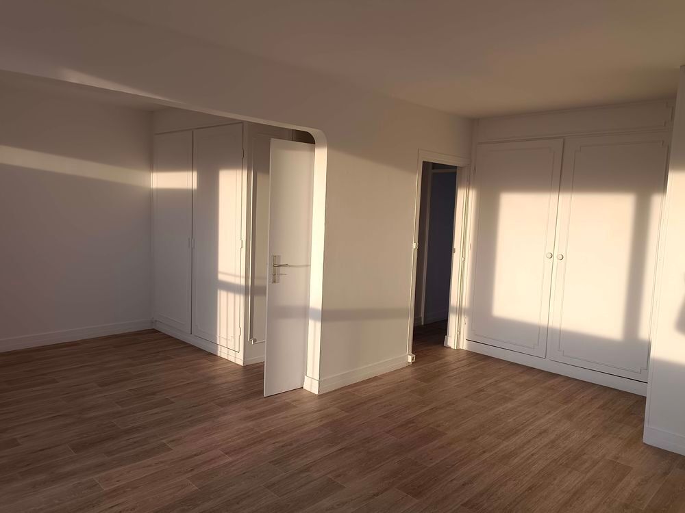 Location Appartement T Lille