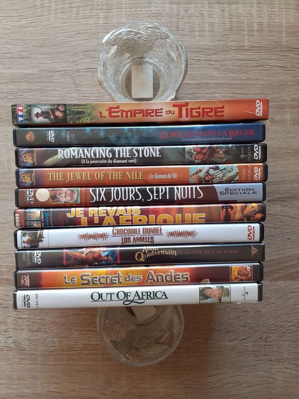 DVD Aventures "Out of Africa " .... DVD et blu-ray