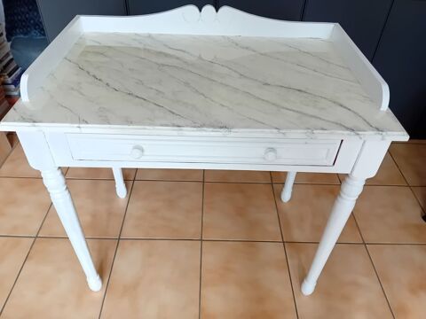 COIFFEUSE BLANCHE 50 Bragny-sur-Sane (71)
