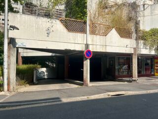  Parking / Garage à vendre 12 m² Ivry-sur-seine