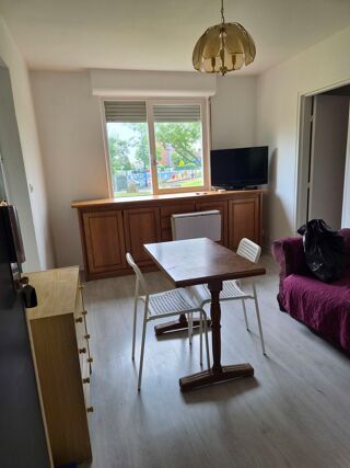  Appartement à louer 3 pièces 45 m² Dunkerque