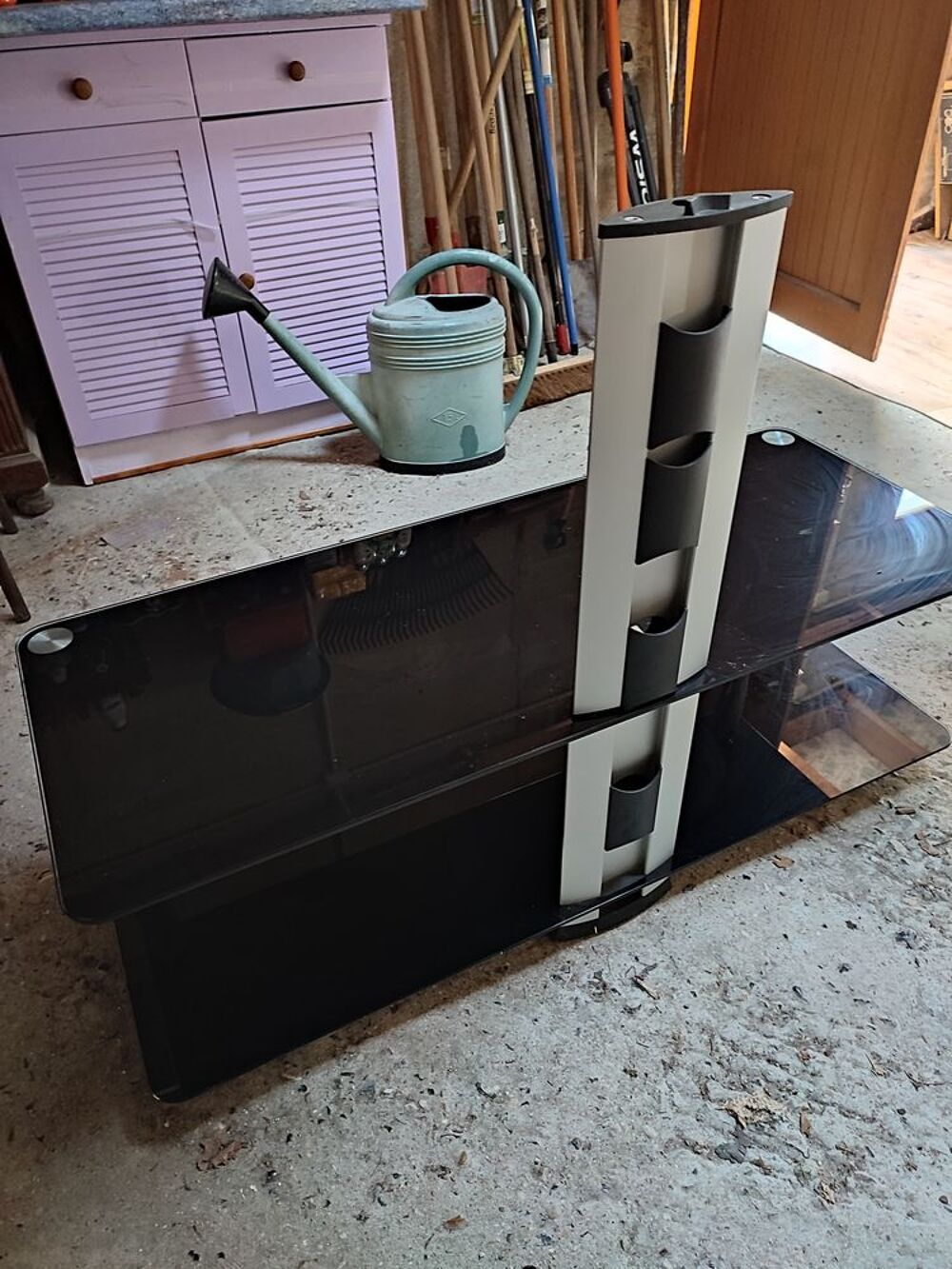 Meuble TV en verre tremp&eacute; noir Meubles