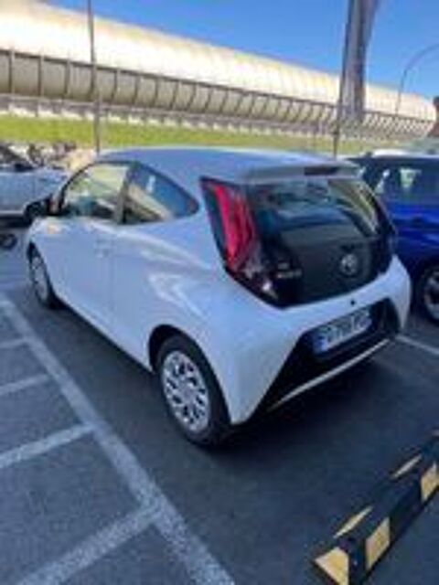 Aygo Pro 1.0 VVT-i x-play 2019 occasion 94200 Ivry-sur-Seine