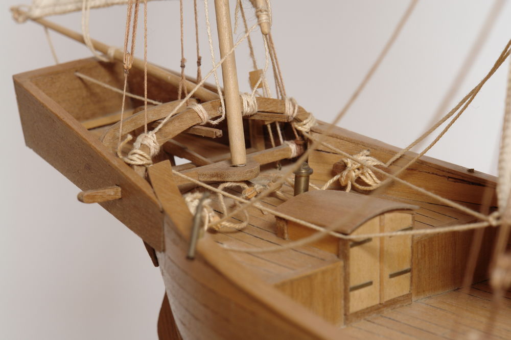 Maquette d'une tartane arm&eacute;e en guerre Décoration