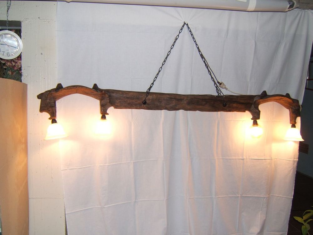 VERITABLES JOUGS DE BOEUF EN LUMINAIRE 