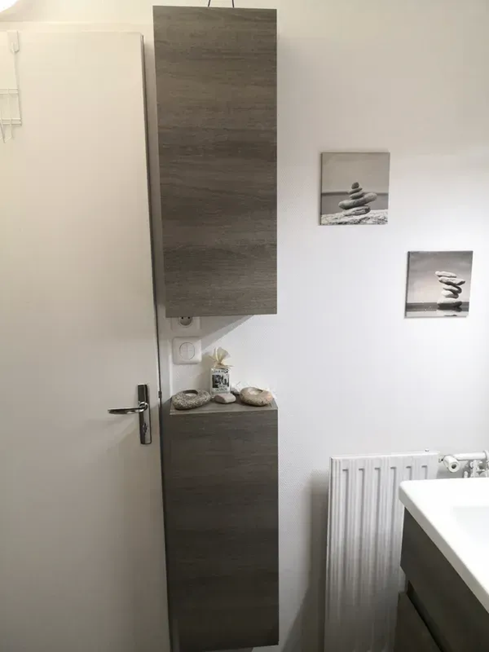 Deux petites colonnes en bois salle de bain Meubles