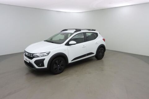 Dacia Sandero ECO-G 100 GSR2 Stepway Expression 2025 occasion Fr&eacute;jus 83600