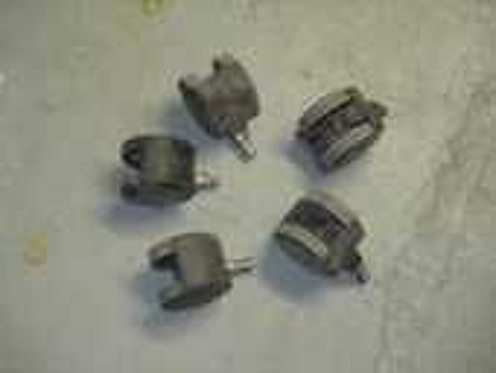 3 roues diam&egrave;tre 10 cm bon &eacute;tat et autres mod&egrave;les Bricolage