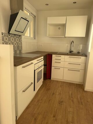  Appartement à louer 3 pièces 54 m²
