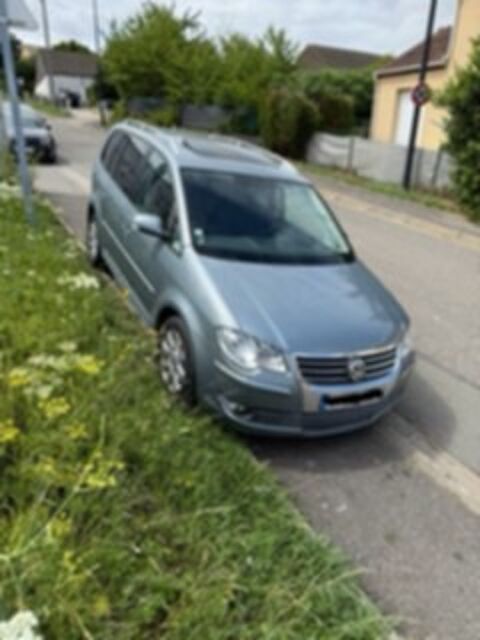 Volkswagen touran 2.0 16S TDI 140 Confort DSG