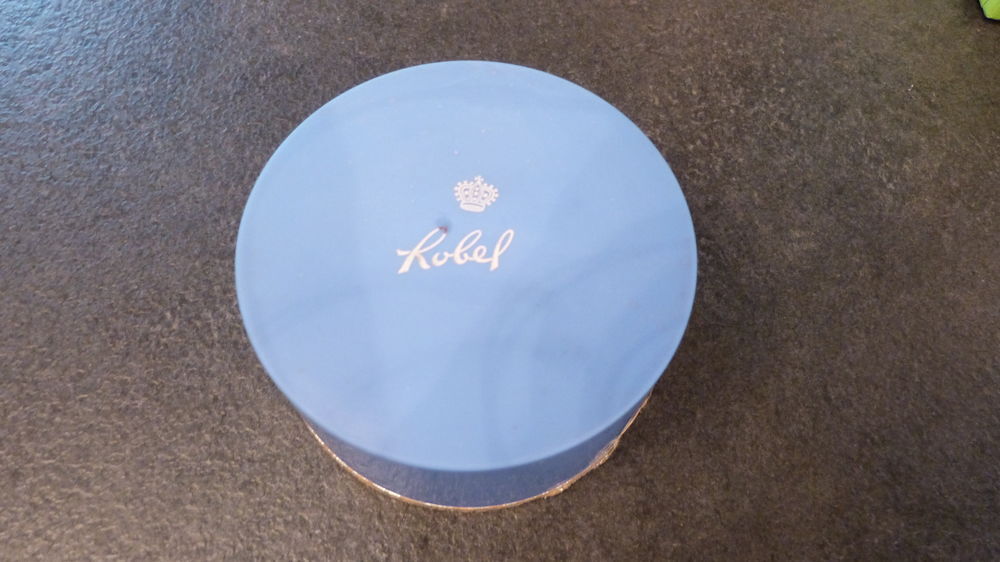 Ancienne boite poudre DE MARQUE "ROBEL" poudrier 