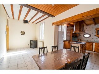  Immeuble à vendre 6 pièces 296 m²