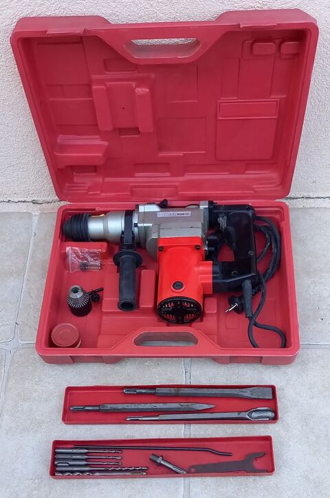 PERFORATEUR 85 Montfort-sur-Argens (83)