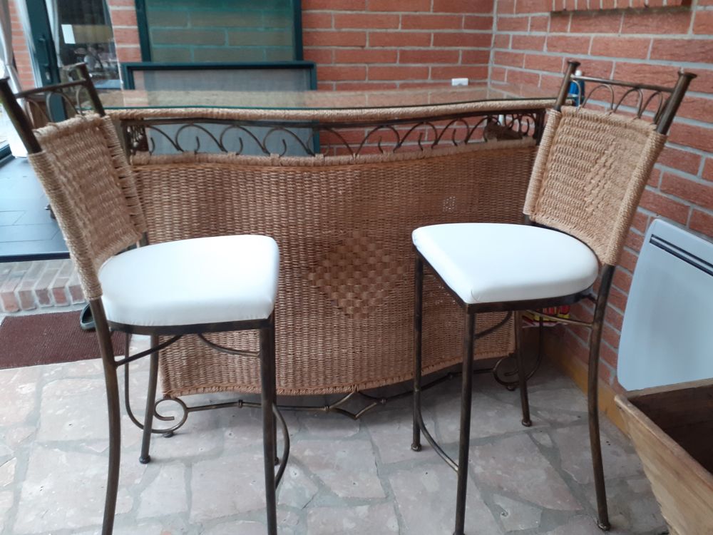 TABLE CHAISES BAR ET TABOURETS Meubles