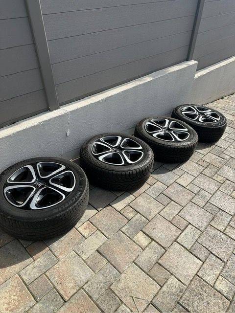 Pi&egrave;ces et &eacute;quipements Voiture Pi&egrave;ces et &eacute;quipements Voiture  occasion Marange-Silvange 57535