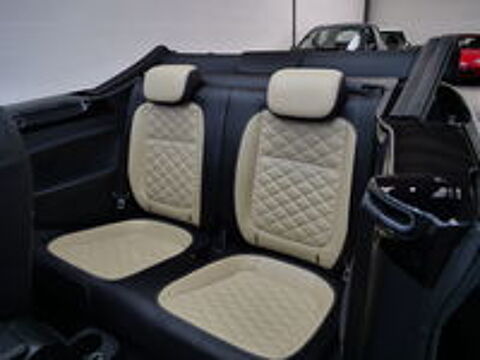COCCINELLE II COCCINELLE CABRIOLET 1.2 TSI 105 COUTURE DSG7 2012 occasion 69330 Pusignan