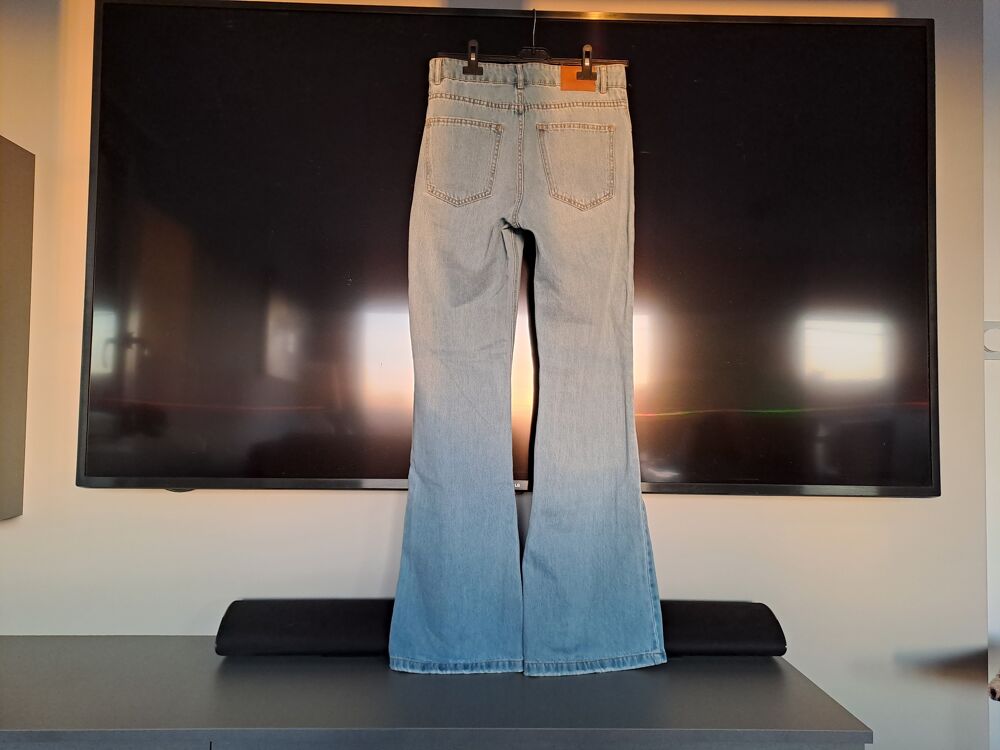 Pantalon denim effet us&eacute; - Neuf - "Jennyfer" - Taille 38 Vêtements