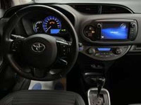 Yaris III HSD 100h Collection 5p 2015 occasion 33520 Bruges