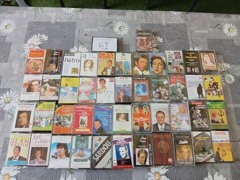LOT DE CASSETTES FRANCAISE ET INTERNATIONNAL 1 Saint-Jean-du-Cardonnay (76)